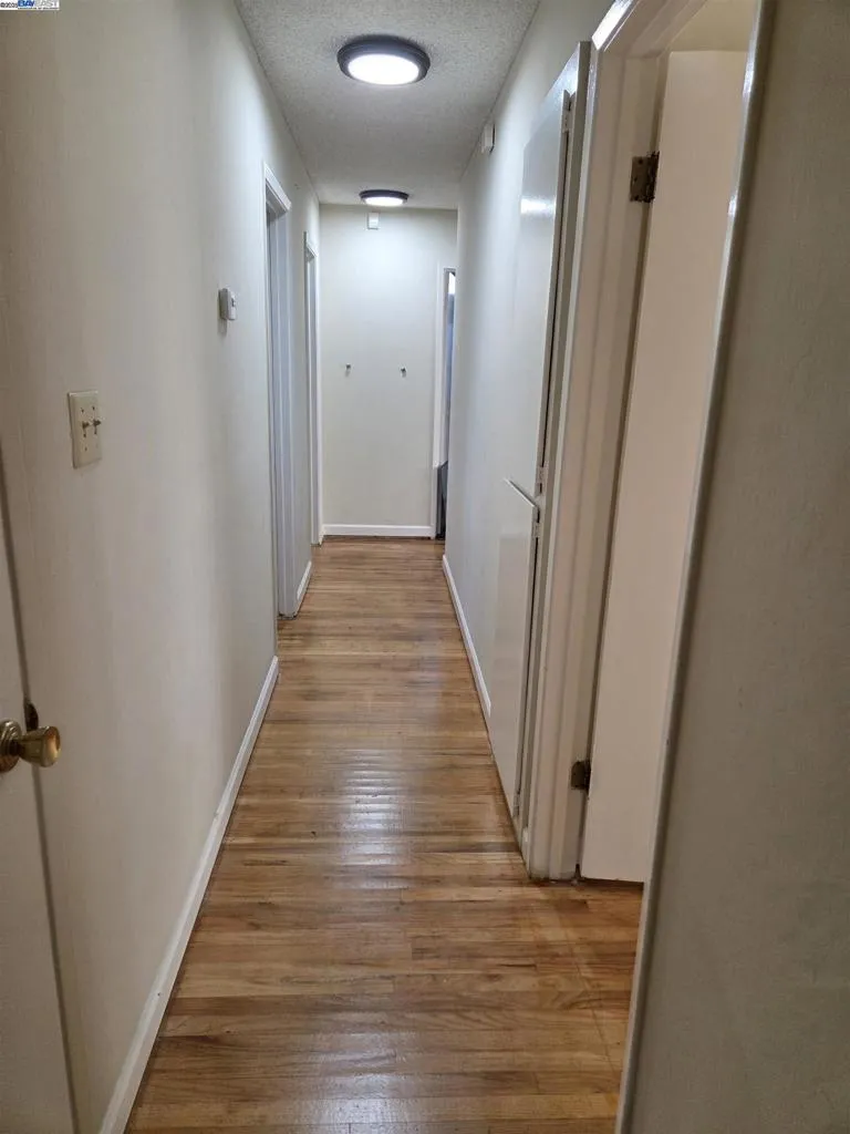 6198 Hancock Ave, San Jose, California 95123 home-pic-6